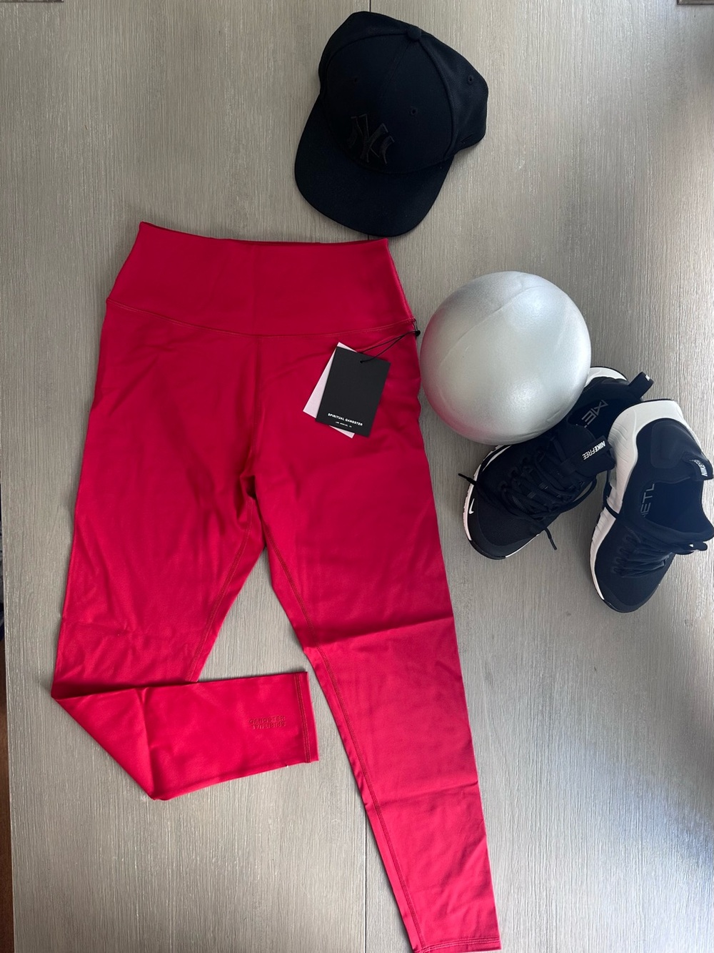 Spiritual Gangster Red Leggings
